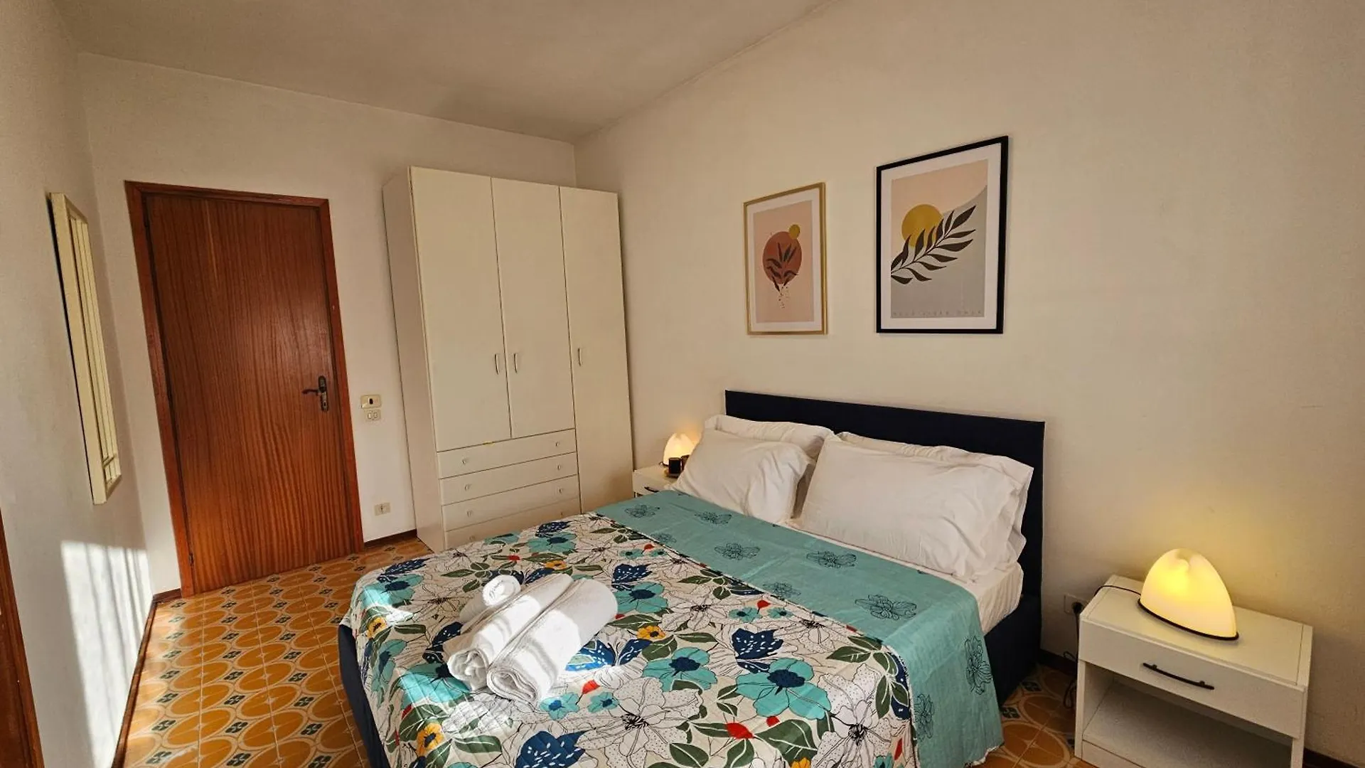 Apartment Vintage Esfera By Tourquoisevea Peschiera del Garda Italien